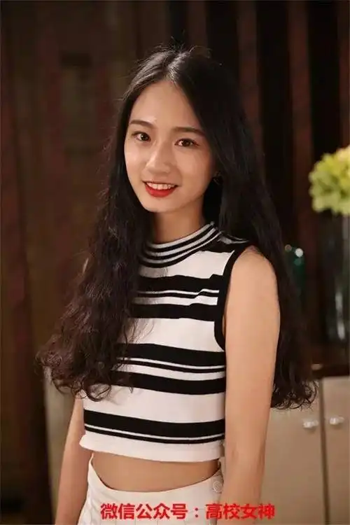 潮汕女神谭盐盐清纯无敌王思聪现场表白