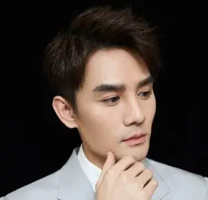 国字脸发型_国字脸适合的发型_国字脸发型图片