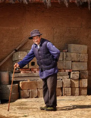 和蔼亲切的老人