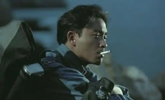 有一种"可惜"叫明星抽烟,明明成就了很多经典,但被明令禁止