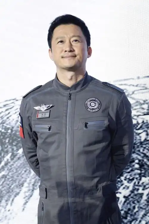 长津湖41天总票房破56亿吴京又一部新片备案不断刷新纪录