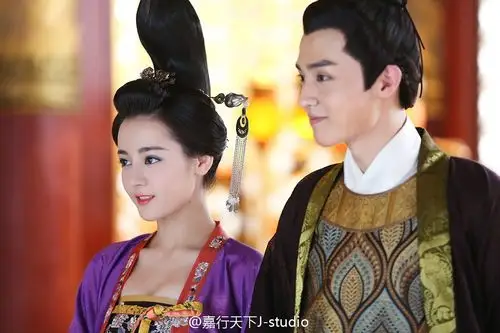 美人制造迪丽热巴 饰 倾城