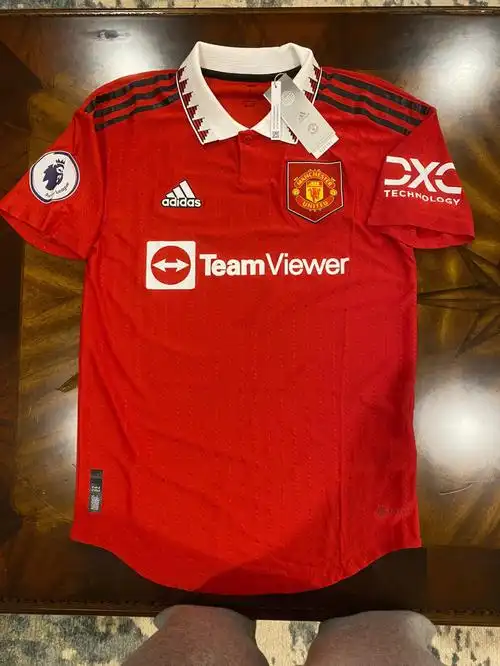 曼联球员版球衣