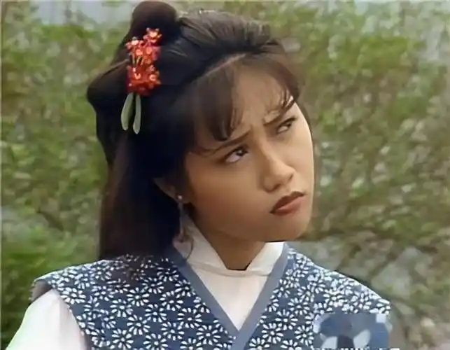 61岁前tvb老戏骨拒靠人脉在无线发展,与男友拍拖四