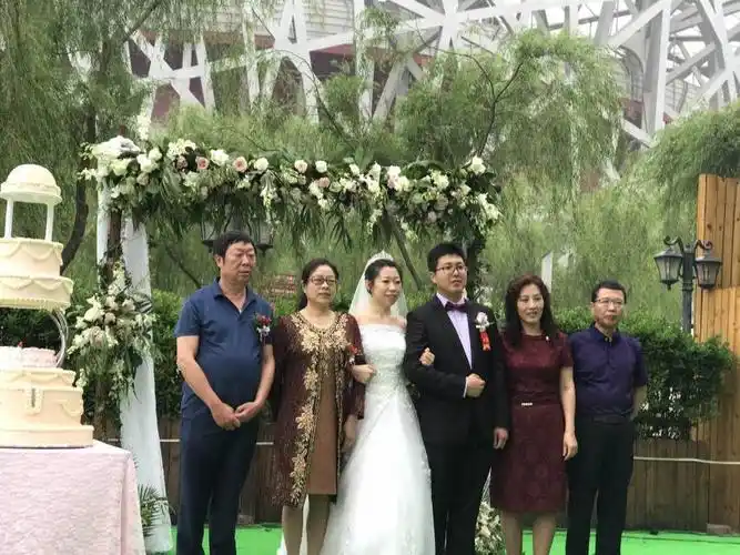 林诚与左颖婚礼剪影