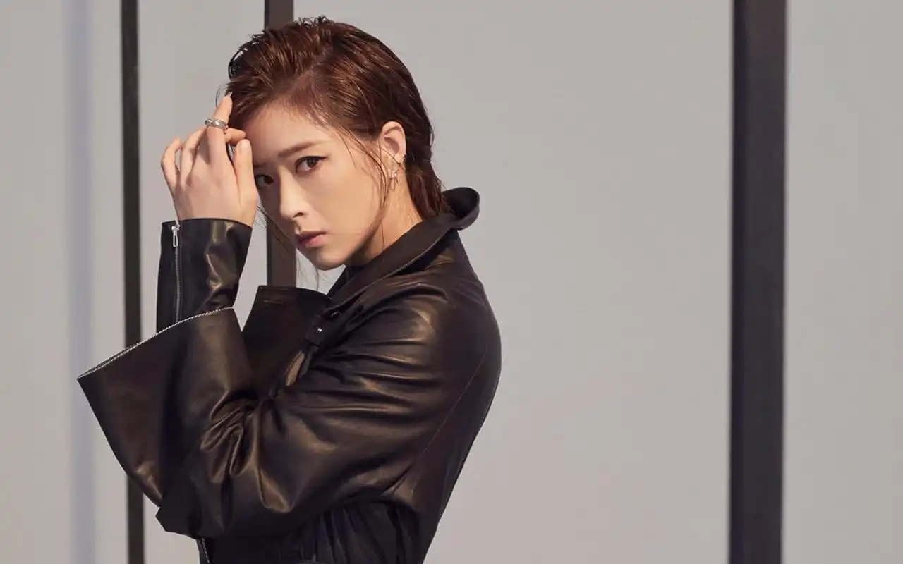 蒋欣魅力写真大片桌面壁纸