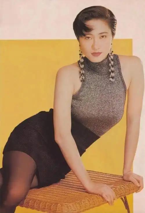 陈法蓉的幻灭史从风光无限到被周慧敏李丽珍掌掴她经历了什么