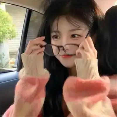 阳光可爱女生头像图片