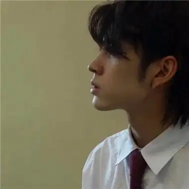 高清帅气侧脸男生头像真人图片