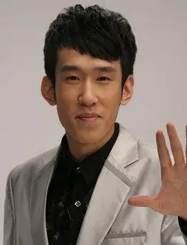 于洋个人资料及近况和图片大长脸于洋的女友是谁