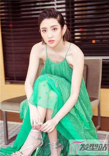 女生帅气短发油头 气场强大不失惊艳_发型站_最新流行发型设计发型