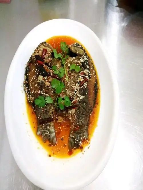 芝麻酥鲫鱼(0/4)
