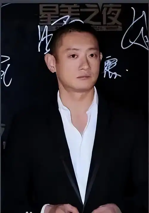 回顾"悲惨人生"李钰:因方瑜走红,33岁不幸离世为汪雨穿婚纱下葬