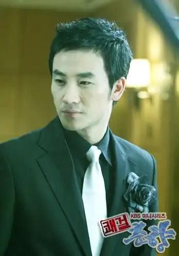 终于看不下去,放弃了豪杰春香,也记住了让人心疼的大叔