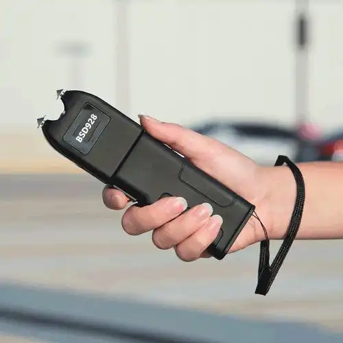 相关产品868551前一个:贝斯达x10可伸缩高压电棍车载防身电击棍