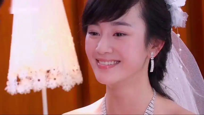 张檬颜值的高光时刻,夏家三千金里面的杨真真