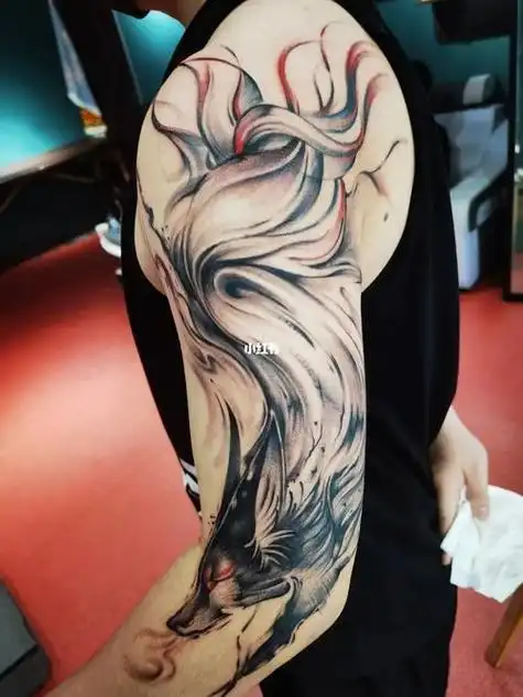 九尾狐纹身手稿_纹身_长沙自由行热门攻略_画刺人纹身九尾狐山海经