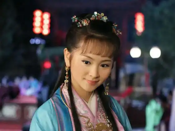 小戏骨红楼梦太可爱,盘点薛宝钗,有两位戏外恋上贾宝玉?
