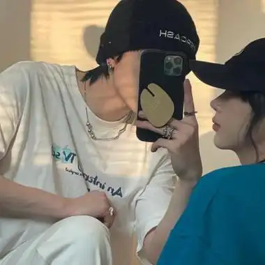 双人优质高冷高级感不俗气的情侣头像2023年最新头像