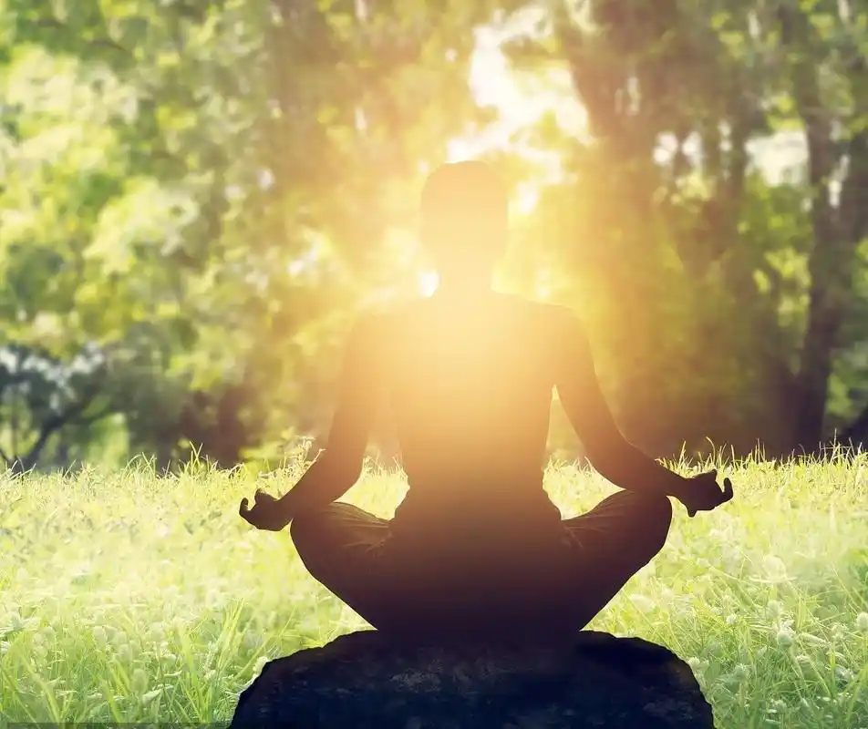 冥想的好处全方位无死角改善你的生活