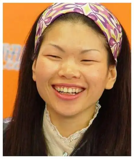 娱乐圈公认三大最丑女星,第一位丑到在国内无法呆,去了国外!