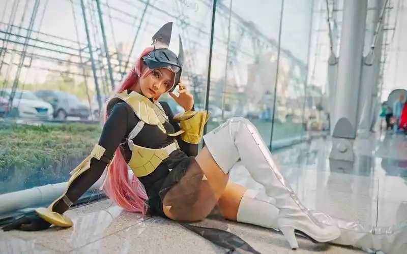 【重装女子高中生】阿努比斯cos 黑皮小姐姐哦!