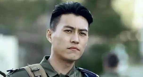 原创原创上海滩再次翻拍的男主靳东得到肯定女主遭到网友否定