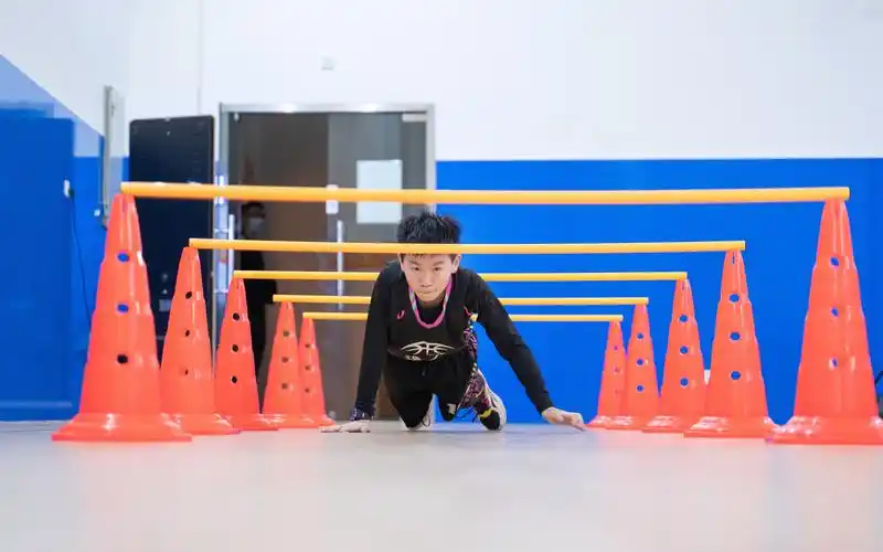 「小学生·复合训练」体能训练 篮球基本功_哔哩哔哩 (゜-゜)つロ