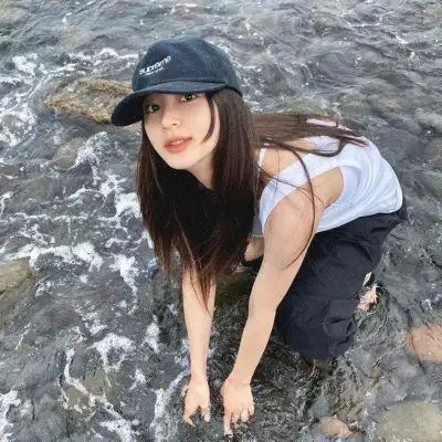 女生头像霸气高冷超拽冷酷 气质女生真人高清微信头像大全_女生头像