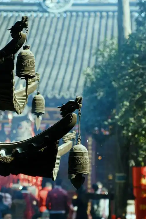 寺庙园林一相逢,便胜却好景无数