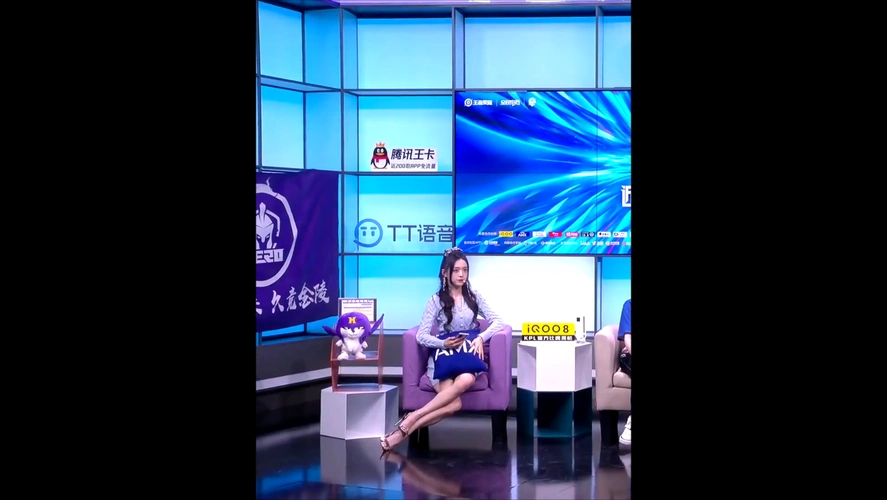 20211016kpl评论员灵儿 天云美腿合集-游戏视频-搜狐视频