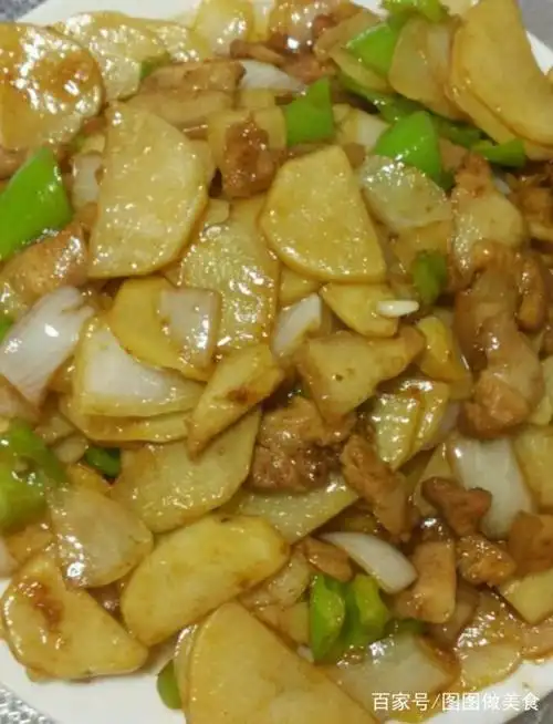 肉炒土豆片好吃不腻!