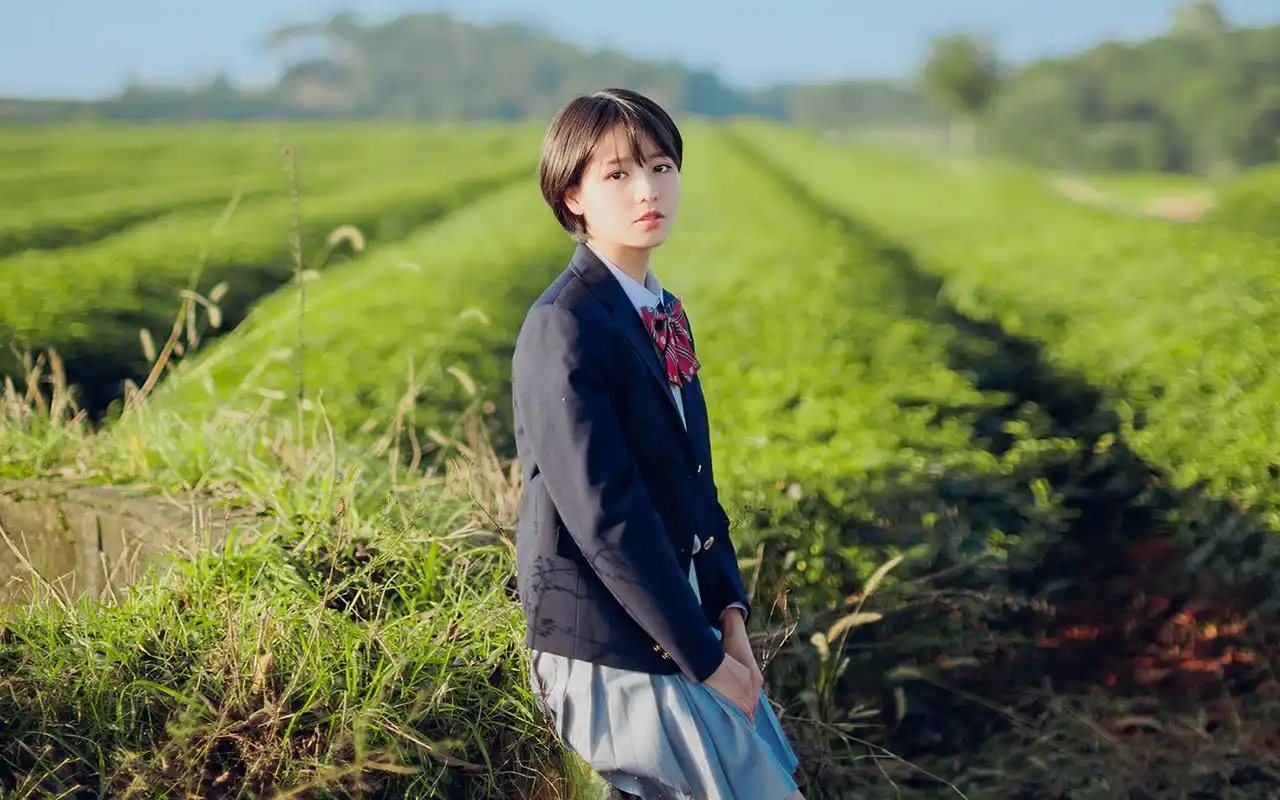 日系美女清新田园写真高清唯美图片桌面壁纸下载