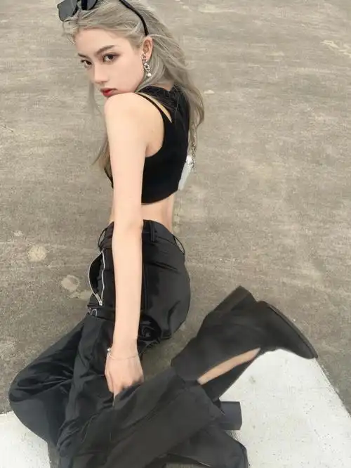 酷辣女孩拍照姿势分享