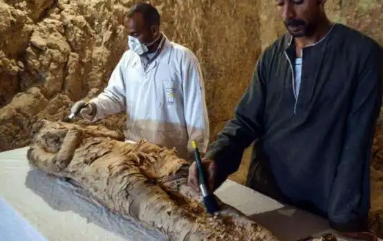 木乃伊真的能复活吗?5个瞬间拍到逃出金字塔的木乃伊!-xvbigan_gt