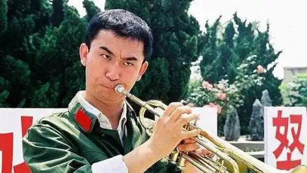 仅30元,立即抢购03:09《激情燃烧的岁月》61石林决定遵从父亲的心愿03