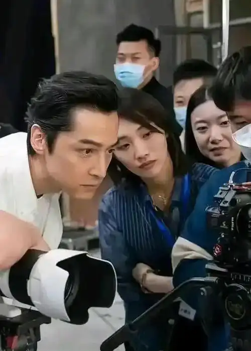 4位娶了自家经纪人的男星个个出乎意料对对都很幸福