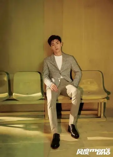 邓伦在向阳的路上保持本心