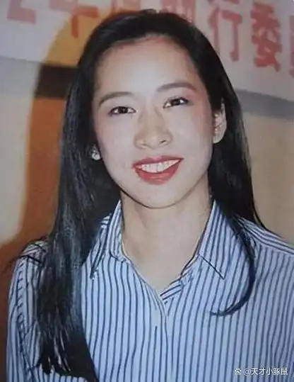 霍启仁我没大哥强也没二哥富但我最幸福