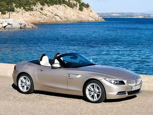 宝马z4敞篷车sdrive30i-3.0-a/mt硬顶锋尚版