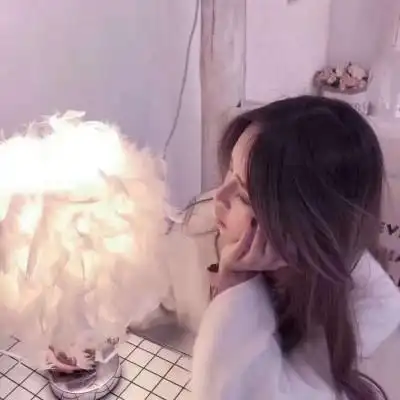 安安/仙女的侧脸真好看鸭_女生头像_我要个性网