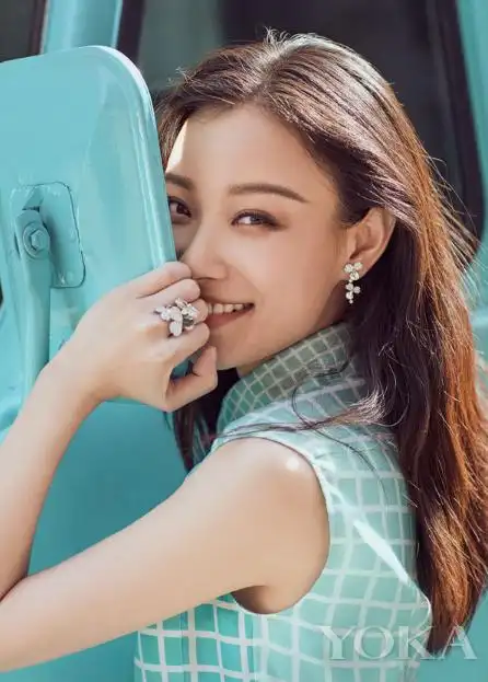 蒂芙尼全新paper flowers花韵系列珠宝时髦上市