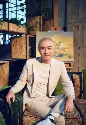 67张卫健自爆22年光头原因原来是前辈一句话造成的让人气愤