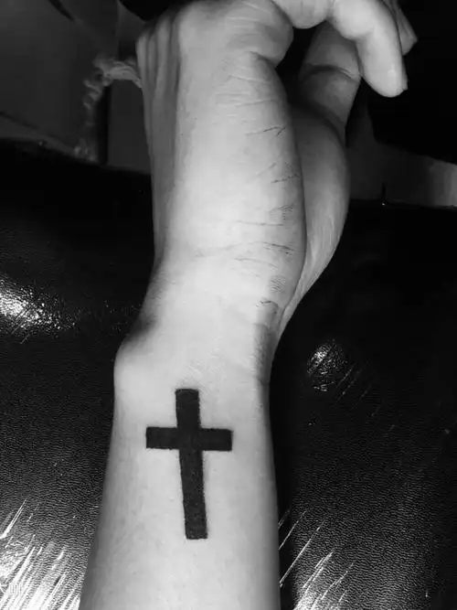 十字架_纹身图案手稿图片_阿坤的纹身作品集