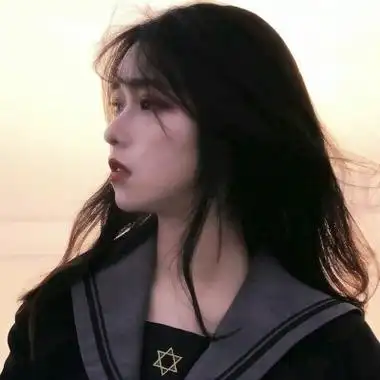 由美头网整理发布,女生头像频道提供更多与侧面,侧脸相关的头像图片