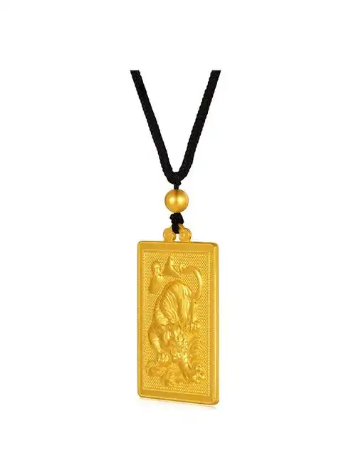 三八妇女节礼物玉相伴十二生肖属虎的黄金吊坠实心古法金挂坠足金方牌