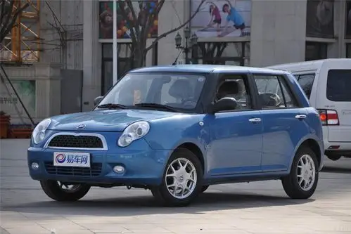 > 车型图库 >  力帆 力帆 力帆320 外观93张 内饰32张 空间28张 官方