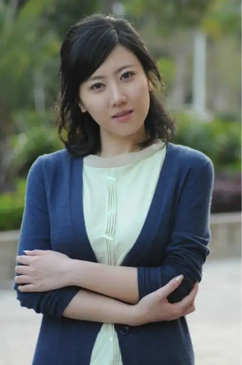 王博谷:大巴图7岁,被宋丹丹嫌弃,如今生下两个儿子生活美满