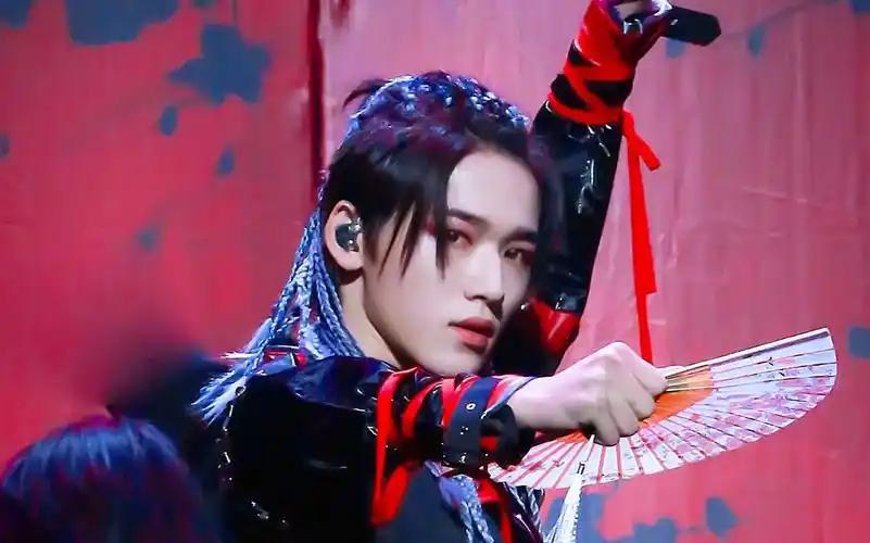 少年onfire第二季国风刀马旦宋亚轩直拍