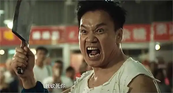 他享誉国际获cnn记者跪拜却tvb跑30年龙套 现被邀去好莱坞